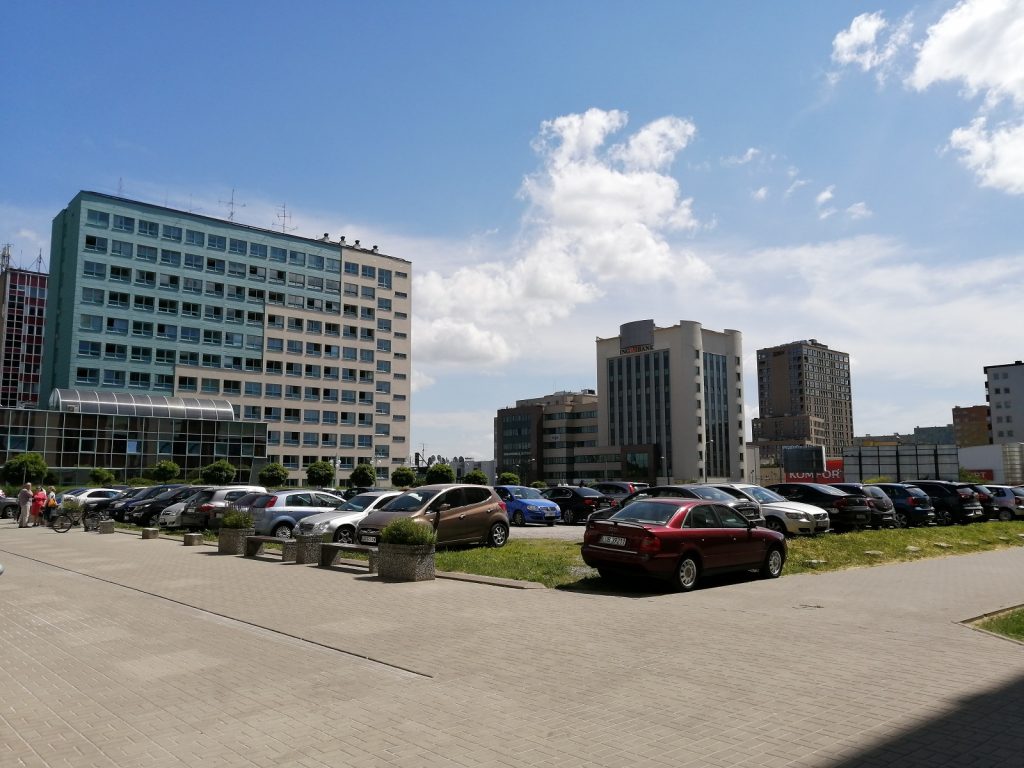 Średniopółkowy smartfon, który chyba będzie hitem u operatorów - recenzja Honor 20 Lite 30 honor 20 lite zdjęcia