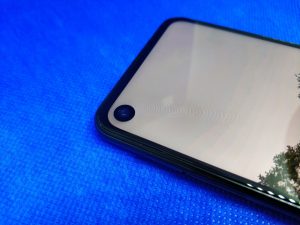 Recenzja Motorola One Vision – telefonu z „dziuro” w ekranie 46 Motorola One Vision ekran