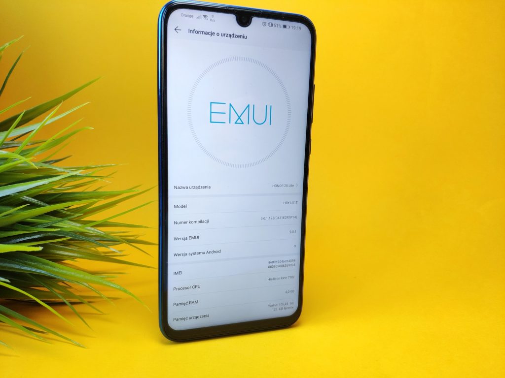 Średniopółkowy smartfon, który chyba będzie hitem u operatorów - recenzja Honor 20 Lite 19 honor 20 lite