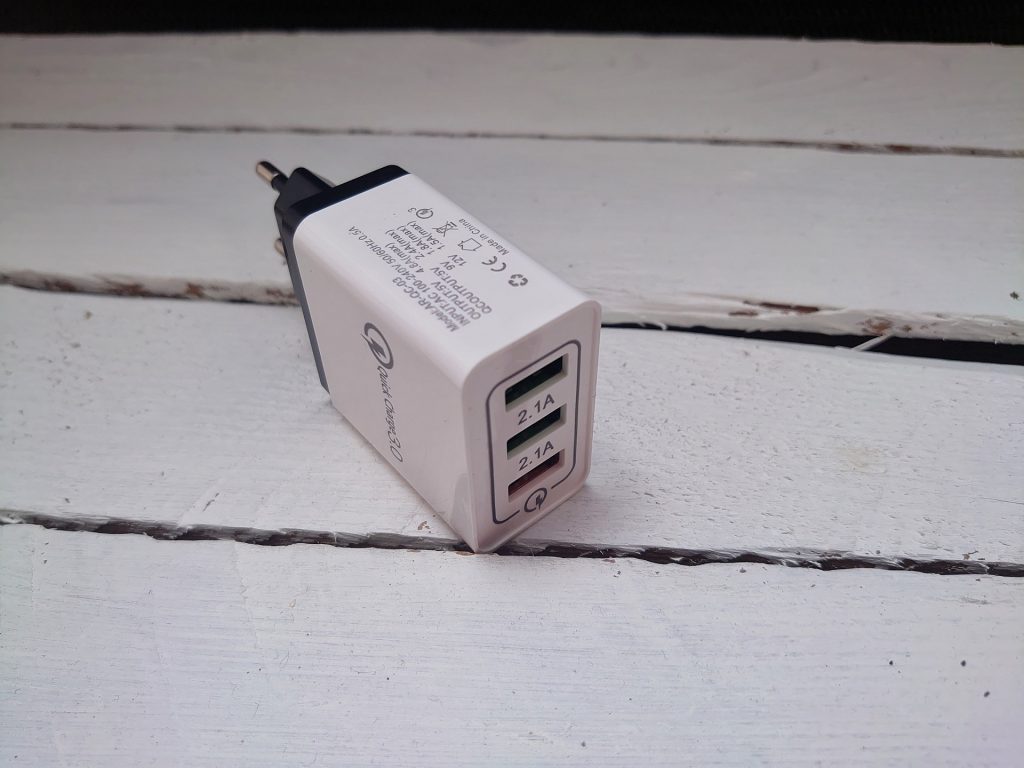 ROOTgear: Xiaomi Mi MIX 2S Kowalskiego 19 ladowarka rock 3 porty