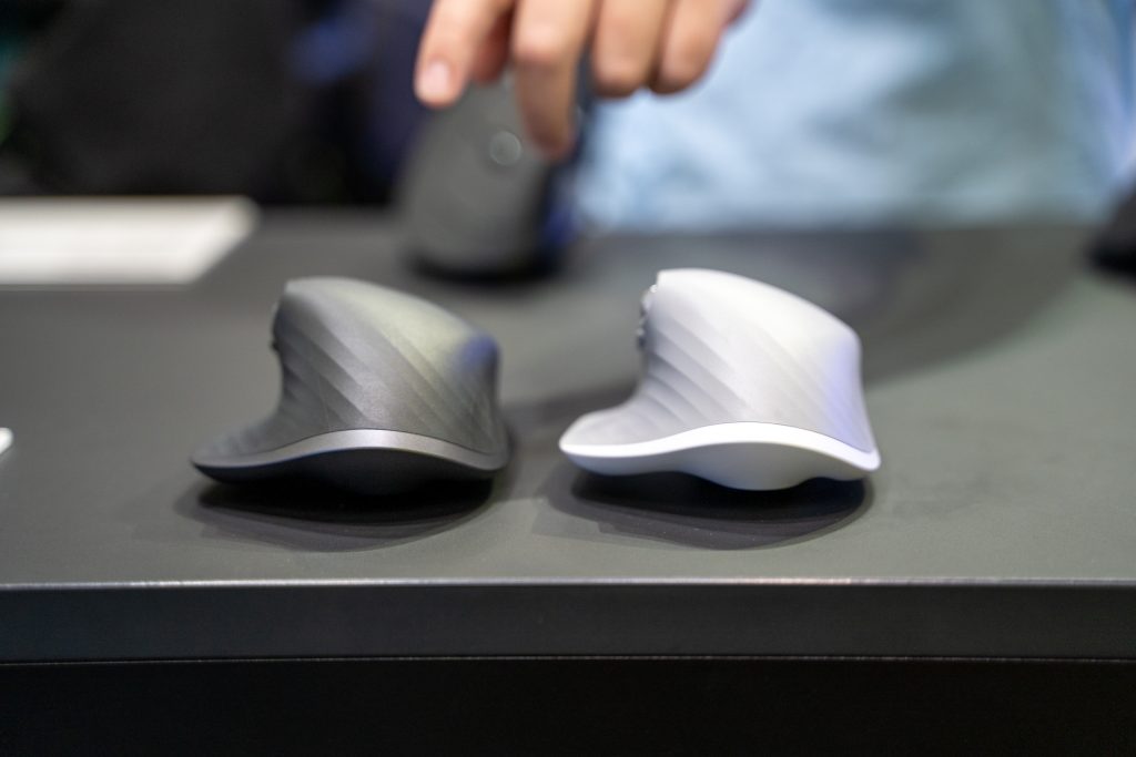 Logitech prezentuje kolejną odsłonę swojej rewelacyjnej myszki. Poznajcie MX Master 3! 14 Logitech prezentuje kolejną odsłonę swojej rewelacyjnej myszki. Poznajcie MX Master 3!