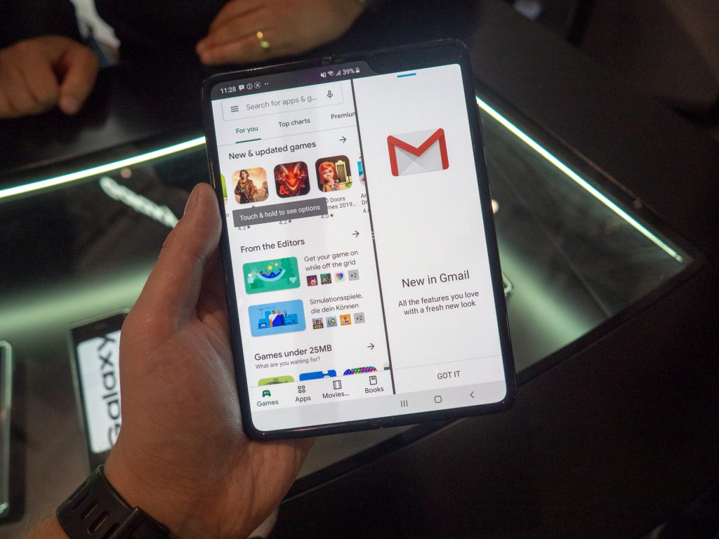 Pierwsza wymiana ekranu w Samsung Galaxy Fold będzie kosztować 149 dolarów