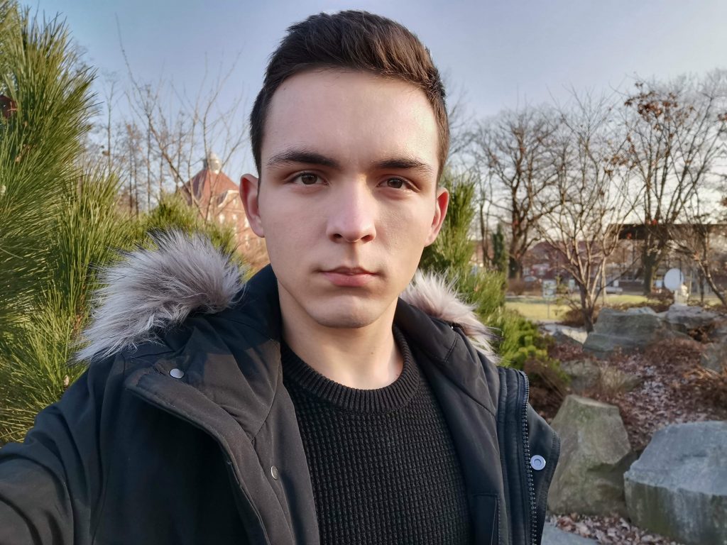 Recenzja Huawei Nova 5T - smartfona, który ma w sobie nieco z flagowca 44 Recenzja Huawei Nova 5T - smartfona, który ma w sobie nieco z flagowca