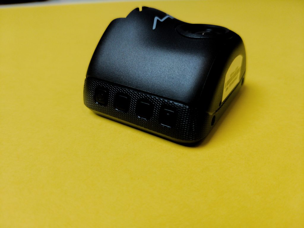 Porównanie wideorejestratorów 70mai Smart Dash Cam Pro, Mio MiVue C320 i Navitel R650 Night Vision 16 Mio MiVue C320