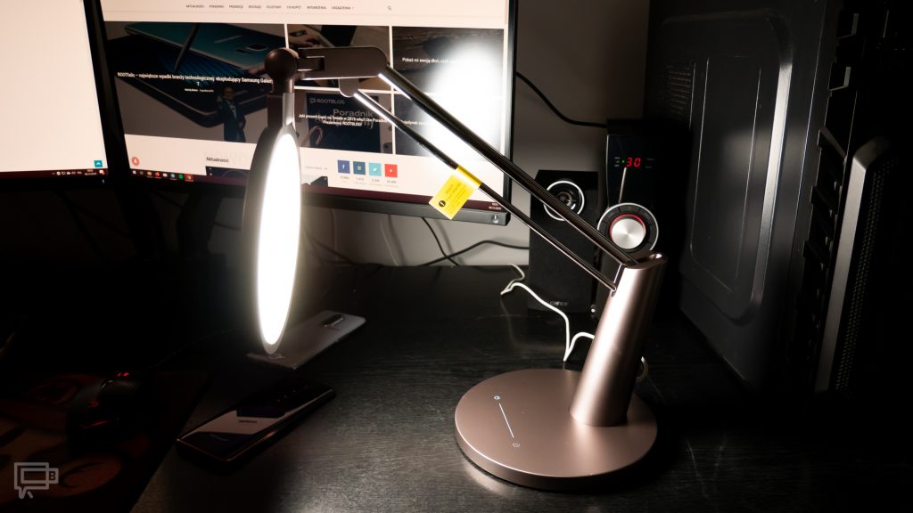 Smart Home z ROOTBLOG: inteligentne oświetlenie domu Yeelight 35 yeelight serene pro od boku