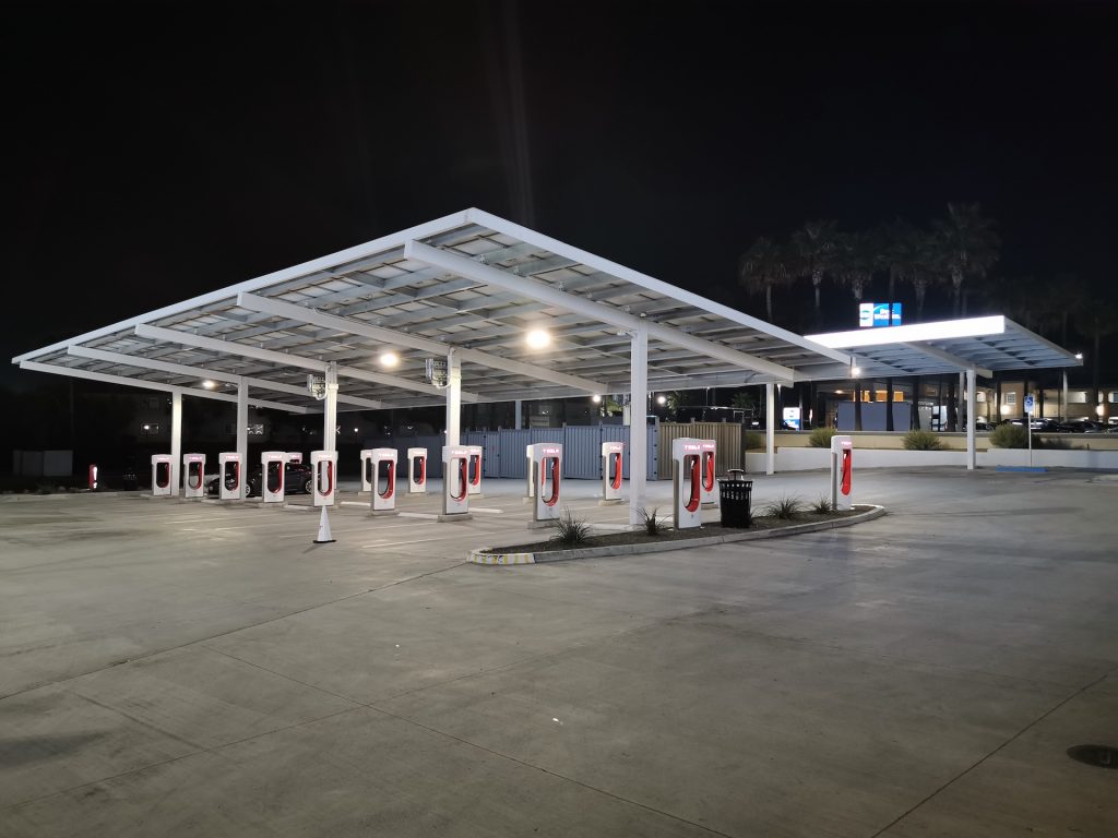 Teslą po USA wspólnie z Green Cell czyli odwiedziny w Tesla Factory we Fremont! 26 tesla stacja super chargerów