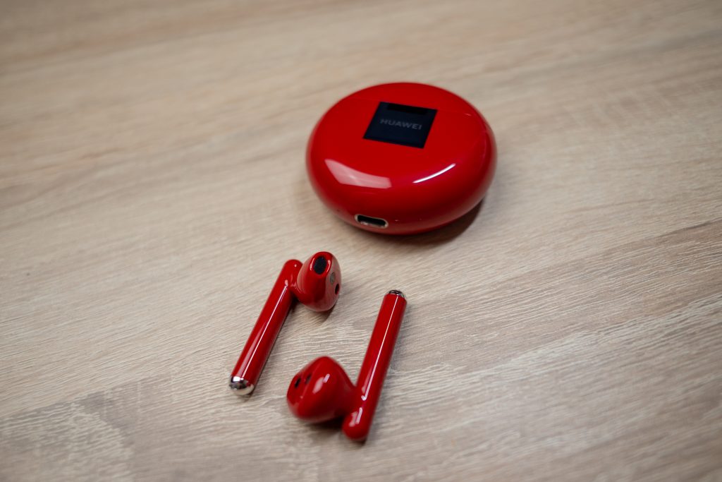 Huawei FreeBuds 3 to najlepsze słuchawki douszne z jakich korzystałem! [RECENZJA]