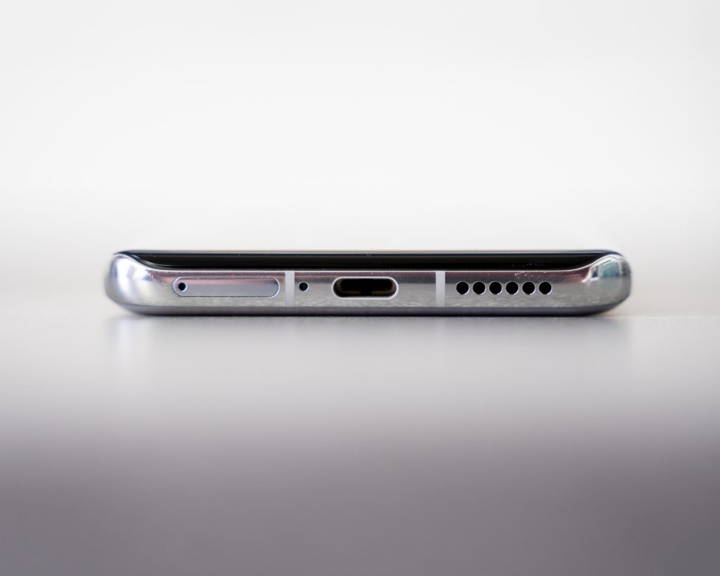 Huawei oficjalnie prezentuje trzy nowe flagowce - P40, P40 Pro oraz P40 Pro+ 24 huawei p40 pro dół