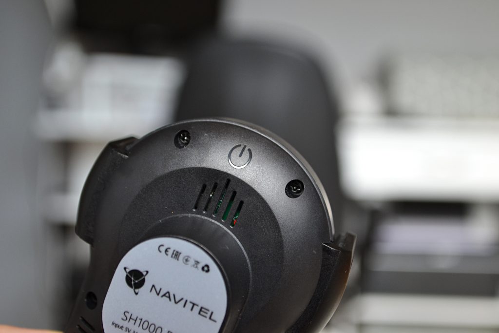 Recenzja uchwytu samochodowego Navitel SH1000 Pro z ładowaniem indukcyjnym 22 Recenzja uchwytu samochodowego Navitel SH1000 Pro z ładowaniem indukcyjnym