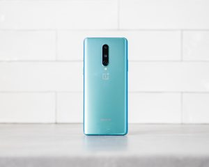 OnePlus 8 i OnePlus 8 Pro oficjalnie zaprezentowane. Zobaczcie co oferują nowe flagowce! 18 oneplus 8 tył