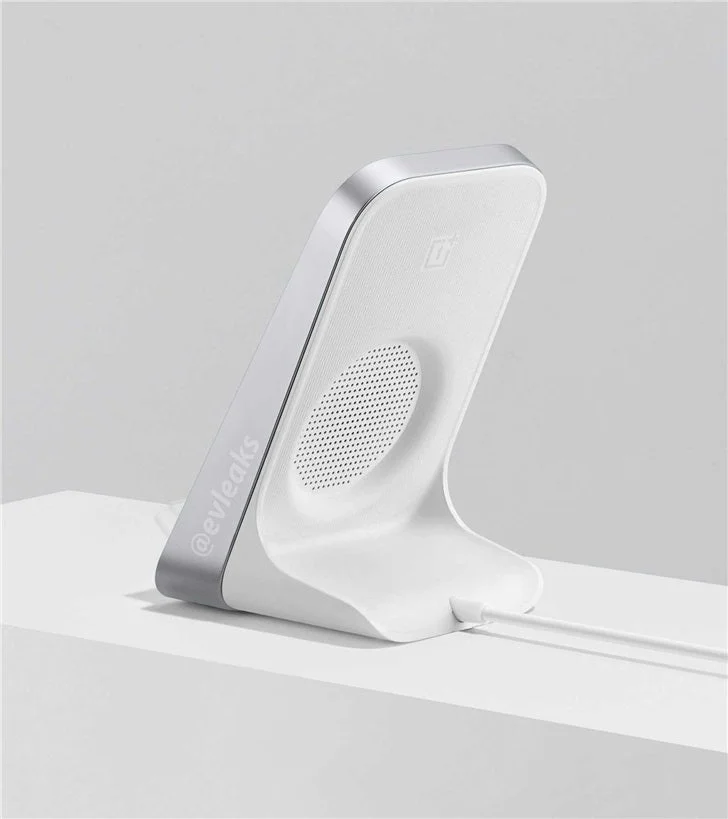 OnePlus może zaprezentować światu także stojącą ładowarkę bezprzewodową 13 OnePlus może zaprezentować światu także stojącą ładowarkę bezprzewodową