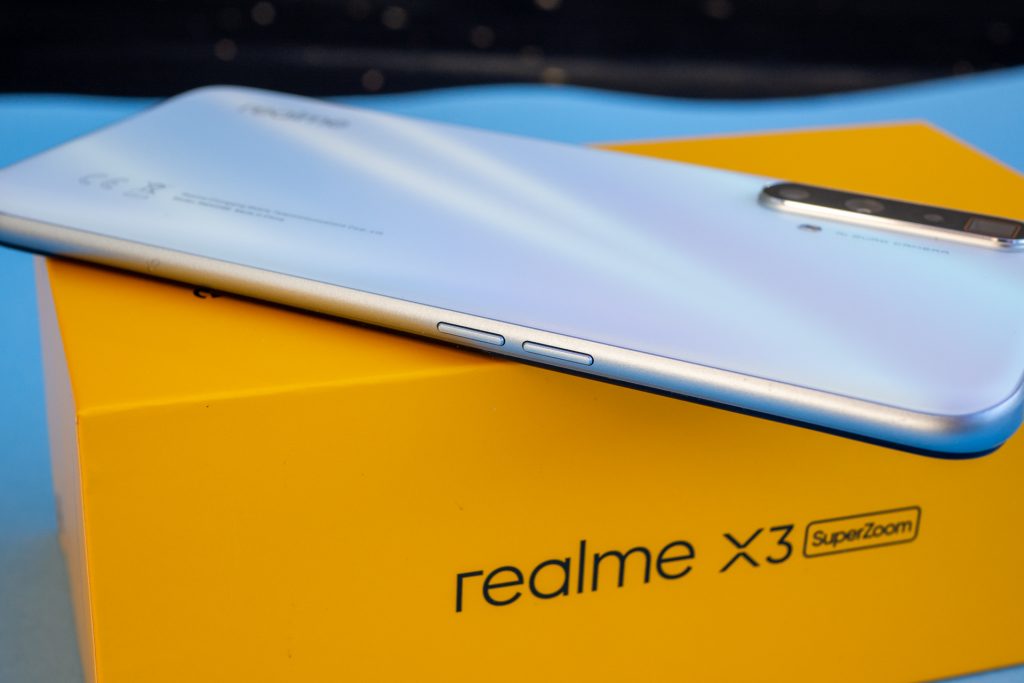 Czy flagowiec z Qualcomm Snapdragonem 855+ nadal ma sens? Recenzja realme X3 SuperZoom 16 Czy flagowiec z Qualcomm Snapdragonem 855+ nadal ma sens? Recenzja realme X3 SuperZoom