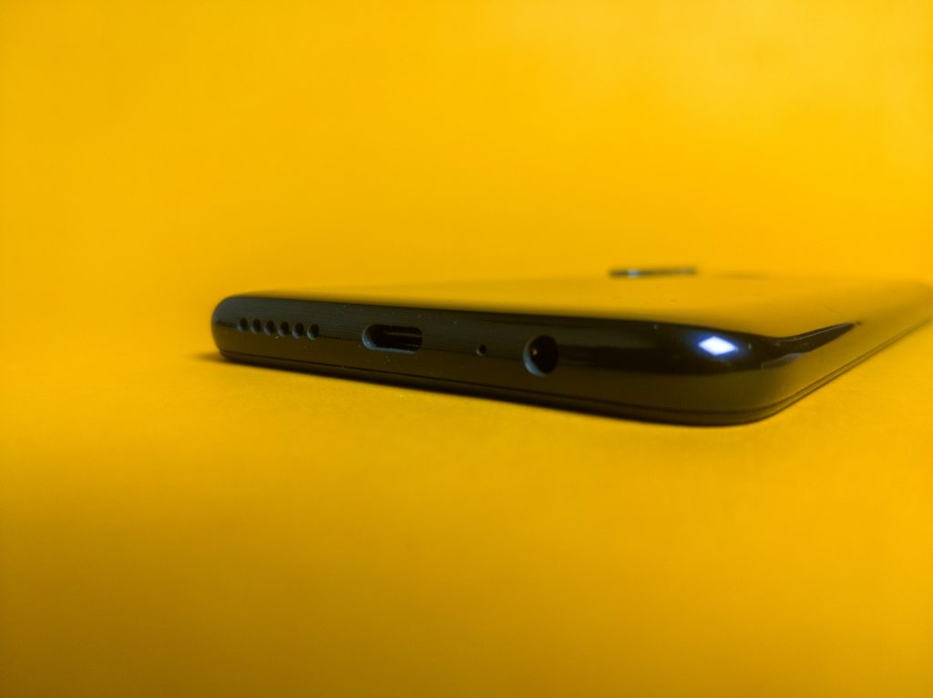 Smartfon pełen sprzeczności, czyli recenzja Motoroli One Fusion+ 14 Smartfon pełen sprzeczności, czyli recenzja Motoroli One Fusion+