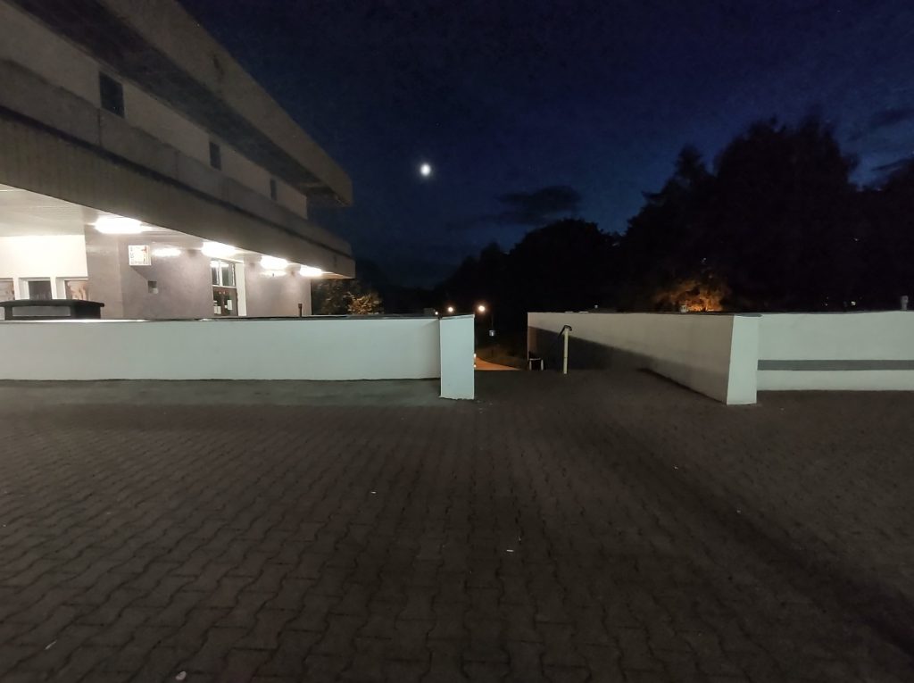 Smartfon pełen sprzeczności, czyli recenzja Motoroli One Fusion+ 31 Smartfon pełen sprzeczności, czyli recenzja Motoroli One Fusion+