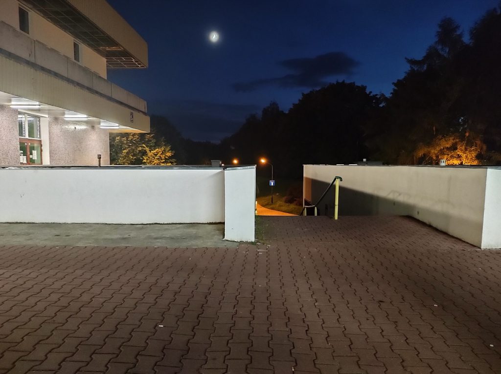 Smartfon pełen sprzeczności, czyli recenzja Motoroli One Fusion+ 32 Smartfon pełen sprzeczności, czyli recenzja Motoroli One Fusion+