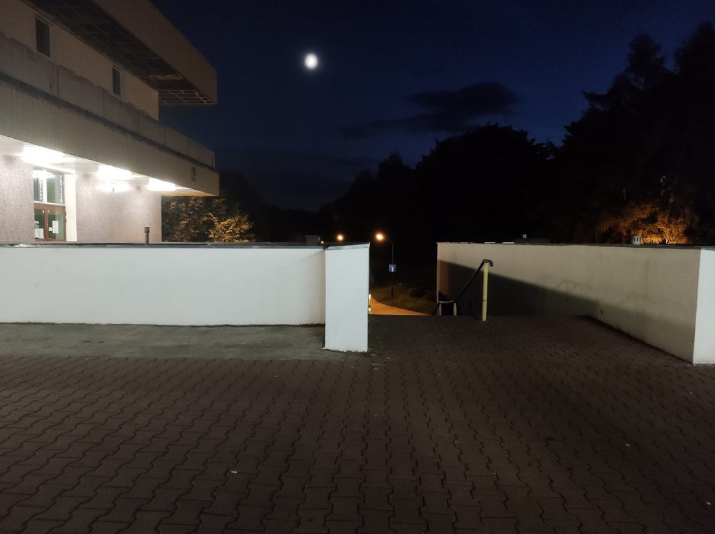 Smartfon pełen sprzeczności, czyli recenzja Motoroli One Fusion+ 33 Smartfon pełen sprzeczności, czyli recenzja Motoroli One Fusion+