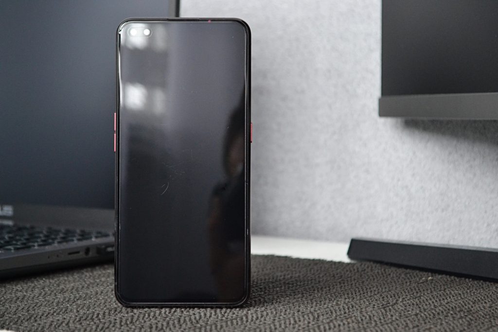 Recenzja realme X50 Pro. Jak sprawdza się jeden z najtańszych tegorocznych flagowców? 18 Recenzja realme X50 Pro. Jak sprawdza się jeden z najtańszych tegorocznych flagowców?