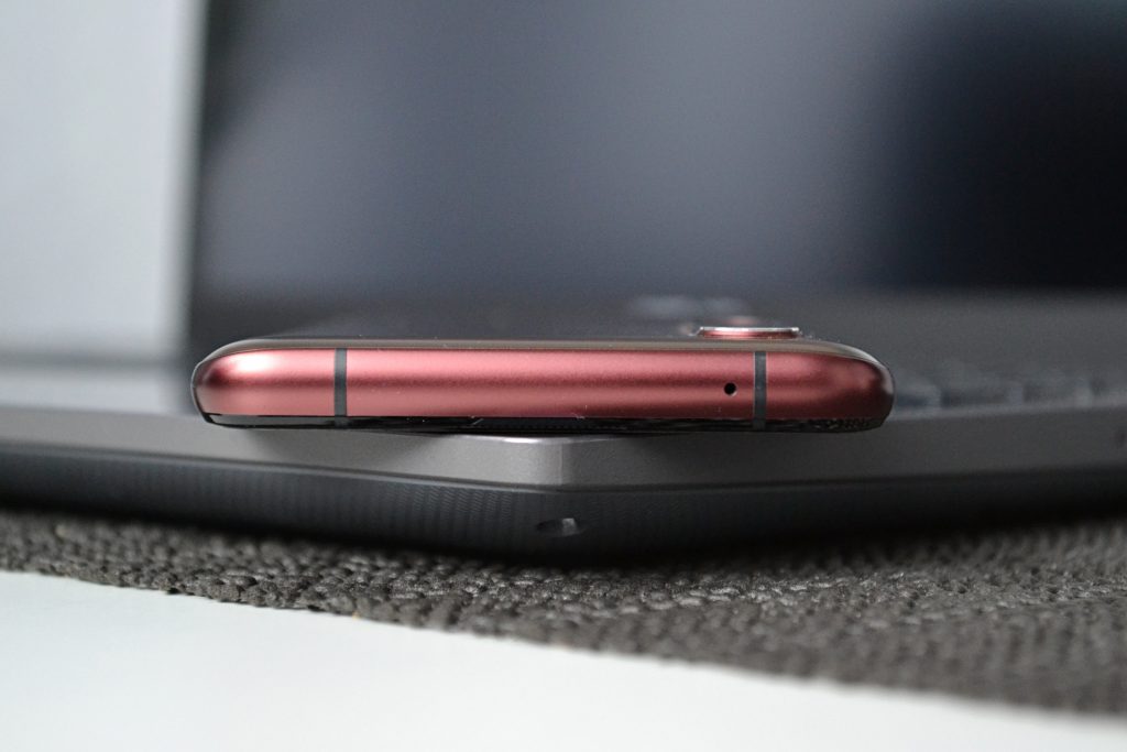 Recenzja realme X50 Pro. Jak sprawdza się jeden z najtańszych tegorocznych flagowców? 24 Recenzja realme X50 Pro. Jak sprawdza się jeden z najtańszych tegorocznych flagowców?