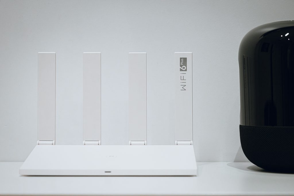 Huawei AX3 sprawdzony. Wi-Fi szóstej generacji w twoim domu!