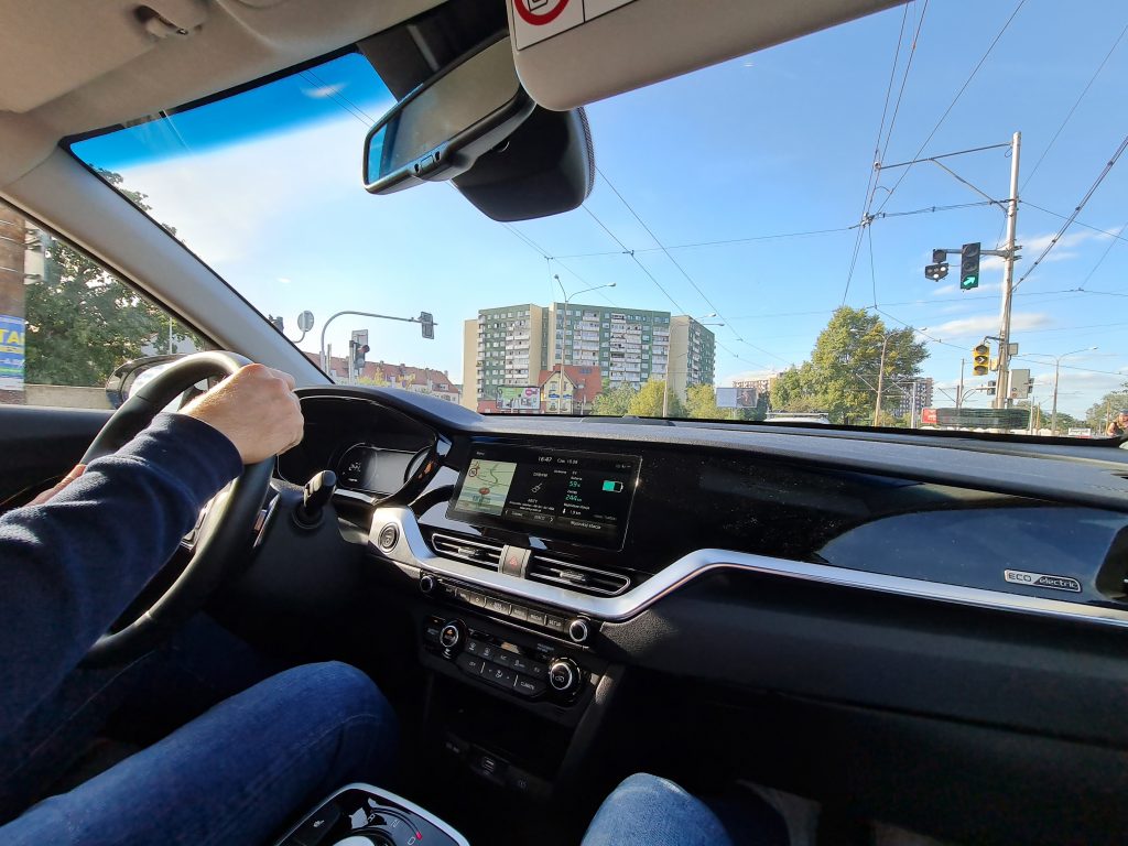 Drogi i droższy, czyli jak przekonać klientów do przepłacania - recenzja serii Note20 od Samsunga 28 Drogi i droższy, czyli jak przekonać klientów do przepłacania - recenzja serii Note20 od Samsunga