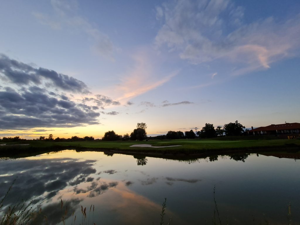 Drogi i droższy, czyli jak przekonać klientów do przepłacania - recenzja serii Note20 od Samsunga 34 Drogi i droższy, czyli jak przekonać klientów do przepłacania - recenzja serii Note20 od Samsunga