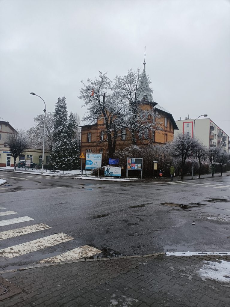 Uczeń przerósł mistrza? realme 7 5G to najwydajniejszy telefon poniżej 1000 złotych 42 Uczeń przerósł mistrza? realme 7 5G to najwydajniejszy telefon poniżej 1000 złotych