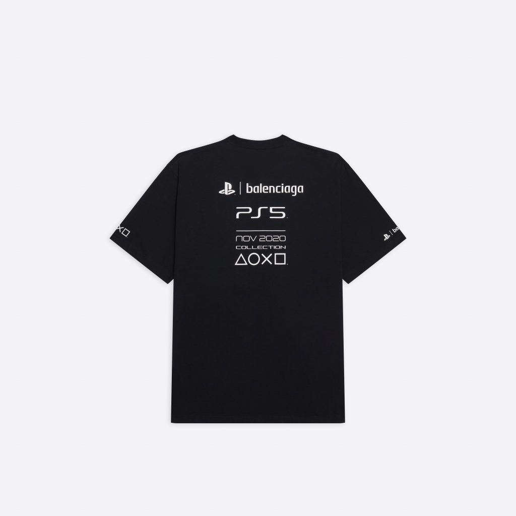 Możesz być fanem PlayStation 5, ale tych gadżetów Balenciaga raczej sobie nie kupisz... 12 balenciaga playstation 5