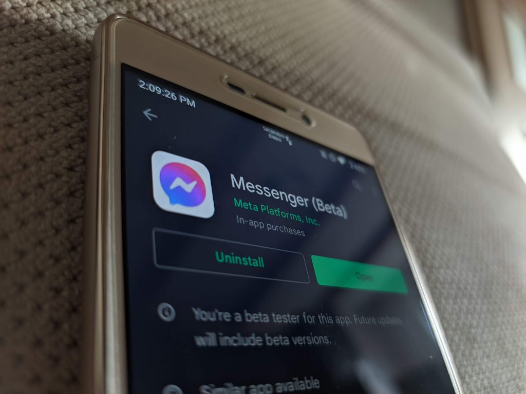 Messenger w sklepie Google Play Store