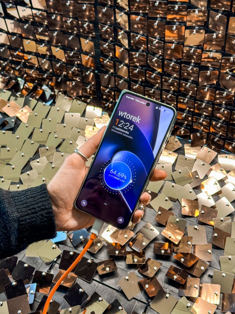 OnePlus Open oficjalnie! To pierwszy składak marki. Co oferuje? 19 OnePlus Open oficjalnie! To pierwszy składak marki. Co oferuje?