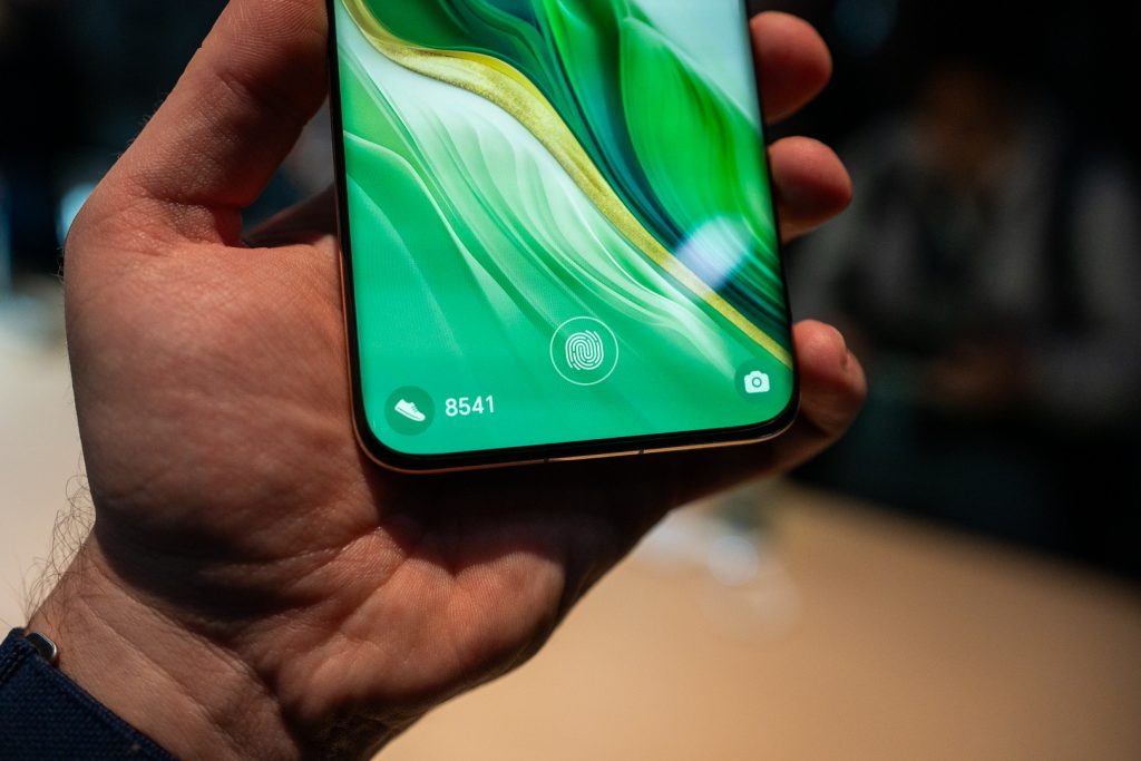 HONOR Magic6 Pro oficjalnie zadebiutował podczas targów MWC 2024 w Barcelonie! 14 HONOR Magic6 Pro oficjalnie zaprezentowany na MWC 2024