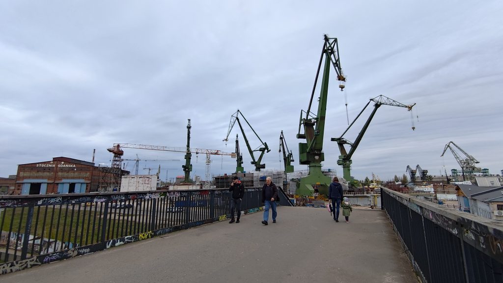 ASUS Zenfone 11 Ultra - Recenzja 531 ASUS Zenfone 11 Ultra - 225 - Obiektyw szerokokątny