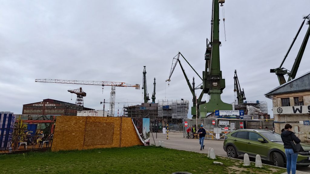 ASUS Zenfone 11 Ultra - Recenzja 535 ASUS Zenfone 11 Ultra - 226 - Obiektyw główny