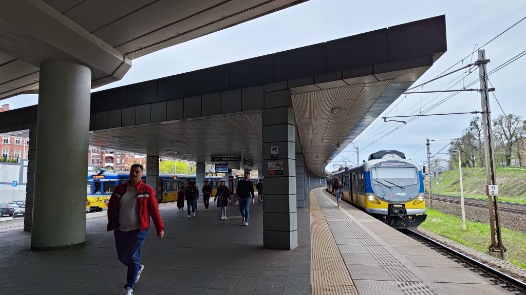 ASUS Zenfone 11 Ultra - Recenzja 544 ASUS Zenfone 11 Ultra - 229 - Obiektyw główny