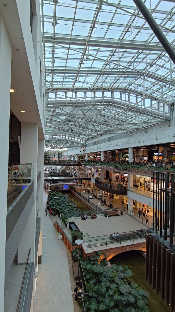 ASUS Zenfone 11 Ultra - Recenzja 549 ASUS Zenfone 11 Ultra - 231 - Obiektyw szerokokątny