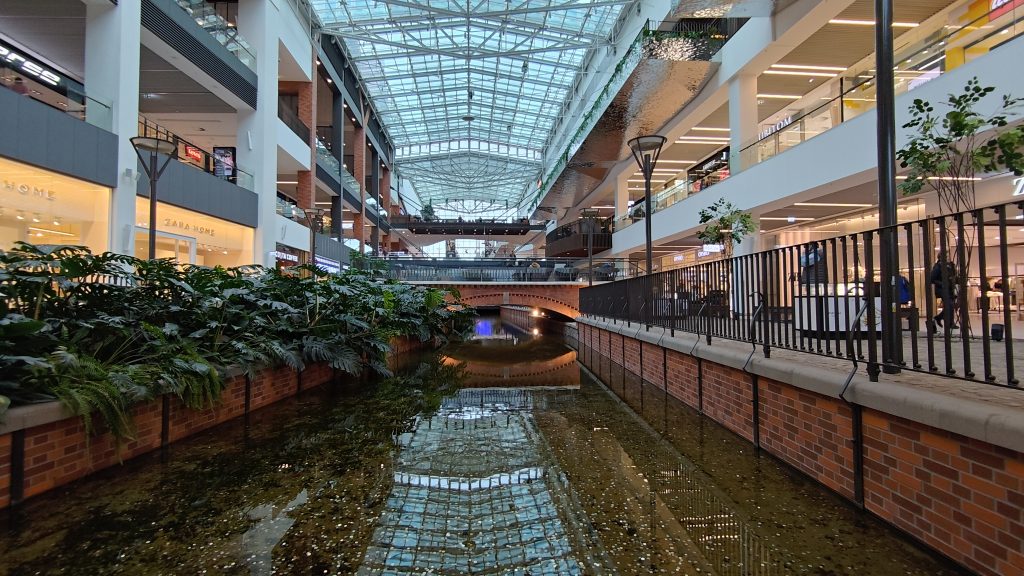 ASUS Zenfone 11 Ultra - Recenzja 552 ASUS Zenfone 11 Ultra - 232 - Obiektyw szerokokątny