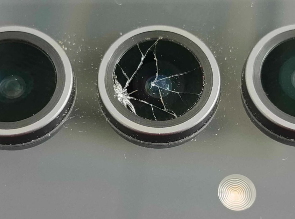 Jak wymienić szkiełko aparatu fotograficznego w telefonie Samsung Galaxy S23 FE? 12 Prawo do naprawy