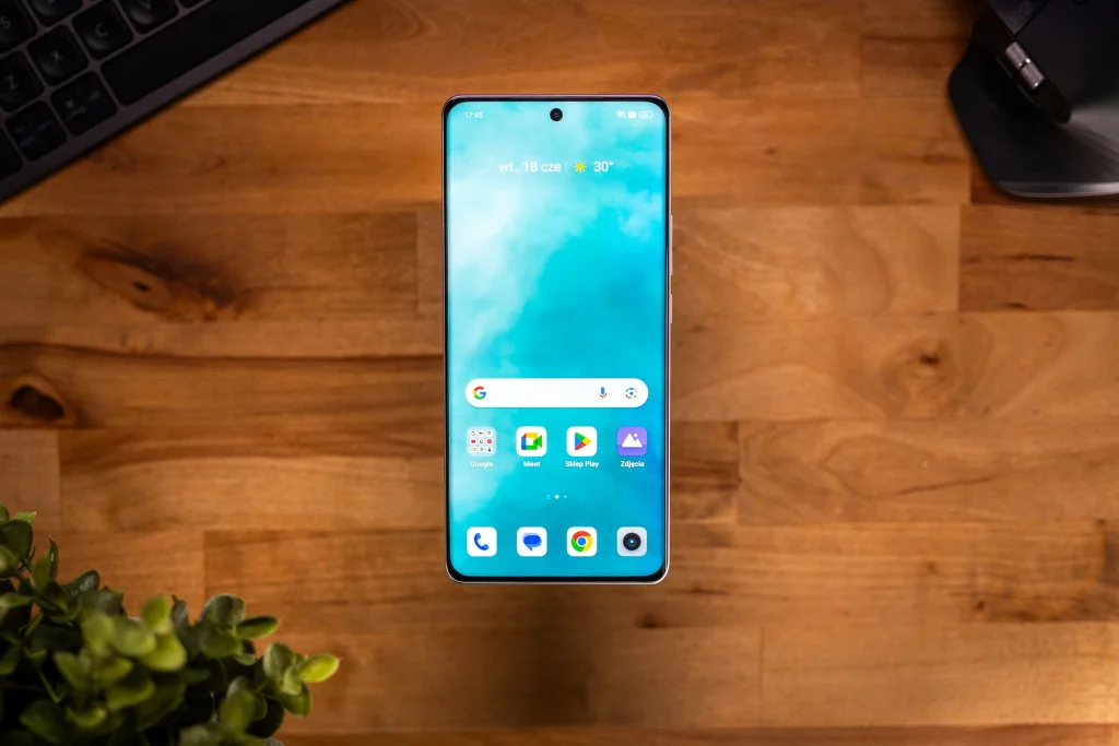 realme przygotowało promocję na wybrane smartfony z flagowej serii realme GT 6! 14 Promocja na realme GT 6, realme GT 6T oraz realme C63