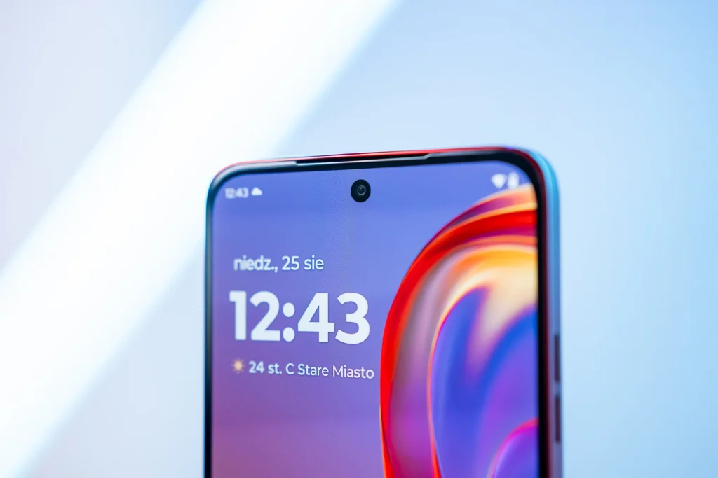 Motorola edge 50 neo już w Polsce! Co oferuje i ile kosztuje? 12 Motorola edge 50 neo oficjalnie w Polsce