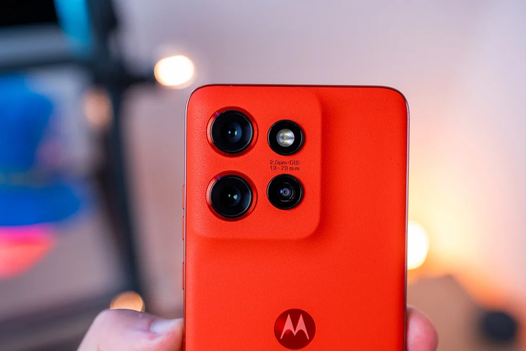 Motorola edge 50 neo już w Polsce! Co oferuje i ile kosztuje? 19 Motorola edge 50 neo oficjalnie w Polsce