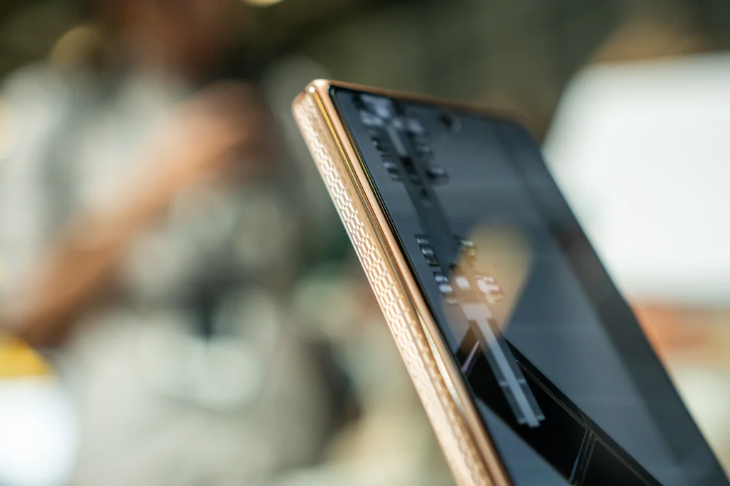 Smukły HONOR Magic V3 oficjalnie dostępny w Polsce! Producent przygotował ciekawą promocję na start 13 HONOR Magic V3 oficjalnie w Polsce