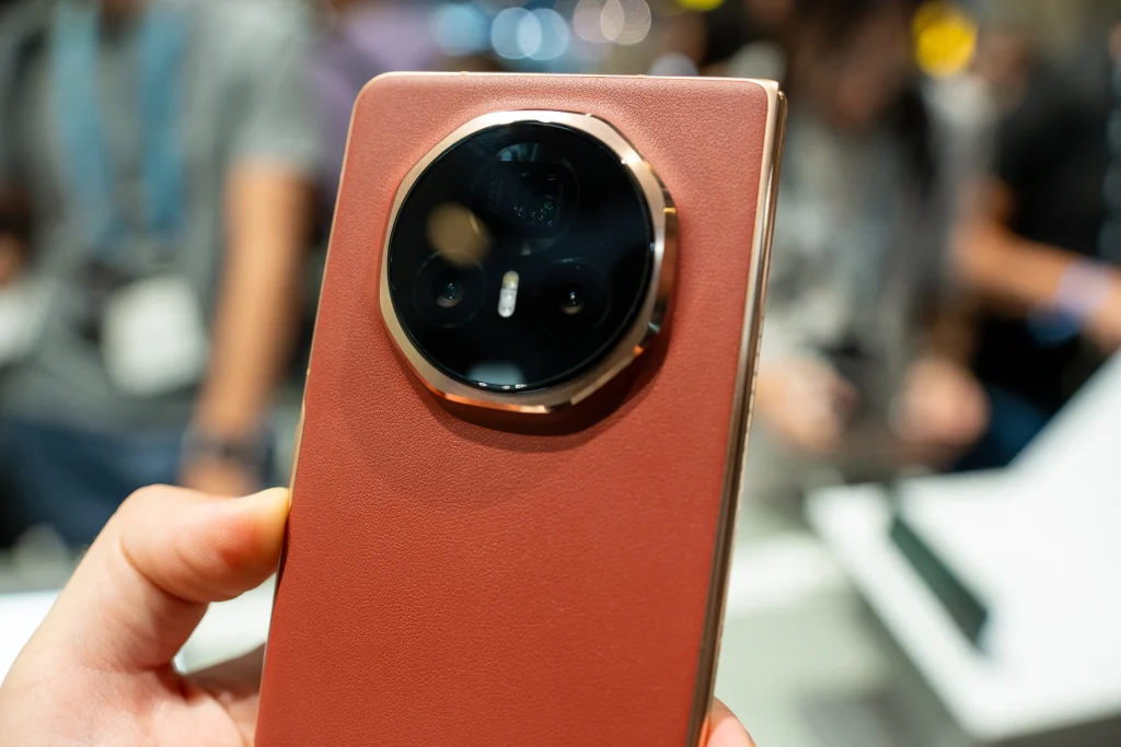 Smukły HONOR Magic V3 oficjalnie dostępny w Polsce! Producent przygotował ciekawą promocję na start 17 HONOR Magic V3 oficjalnie w Polsce