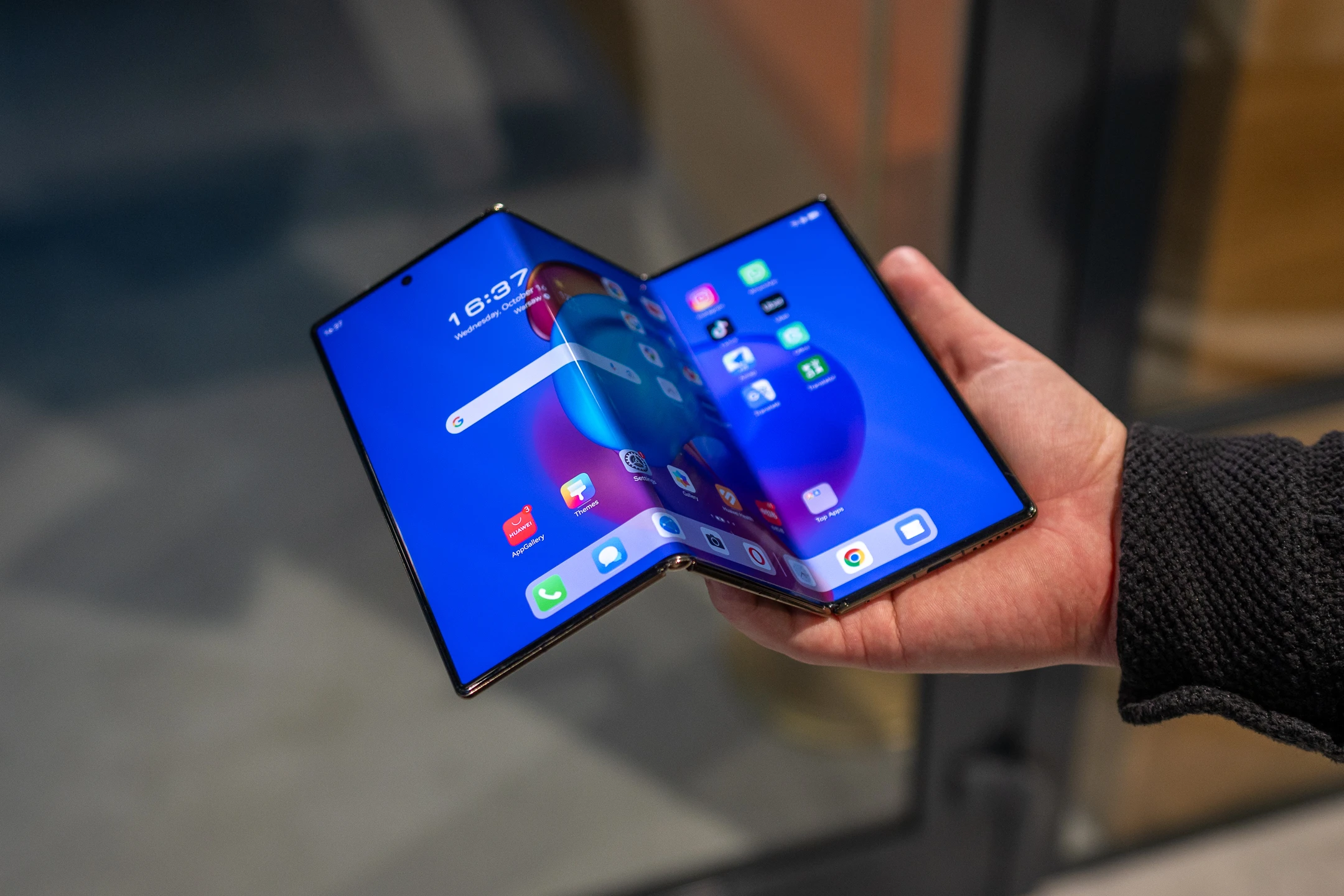 Huawei Mate XT 2 nadchodzi! Potrójnie składany flagowiec ma poprawić największe wady poprzednika