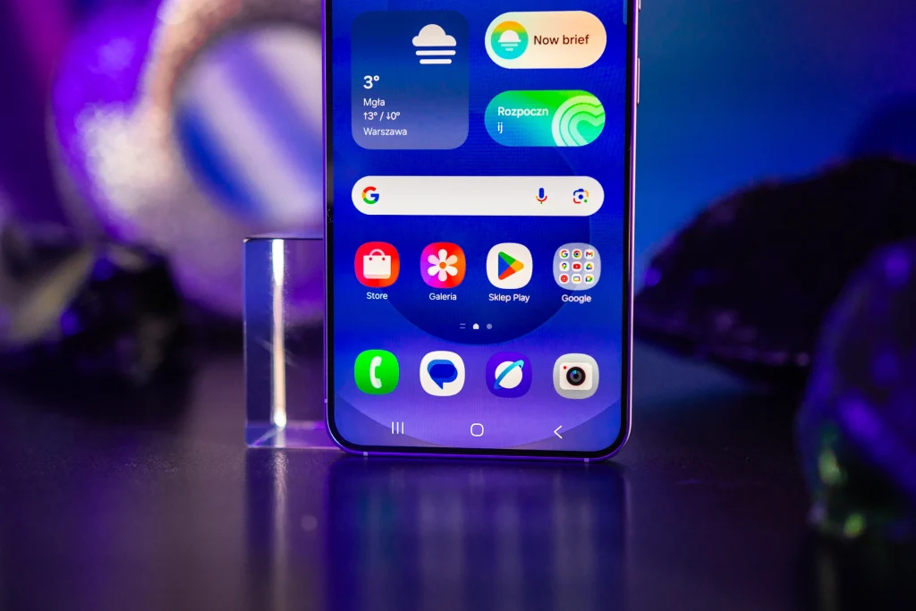 Samsung podbija stawkę! Edycja Enterprise Galaxy S25 z najdłuższym wsparciem w historii marki 13 Samsung Galaxy S25 Enterprise Edition z rekordowo długim wsparciem