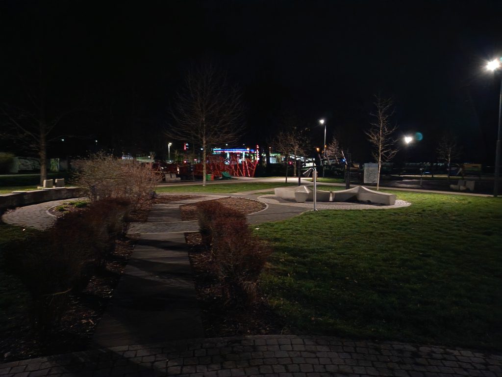 Recenzja HONOR 400 Lite. Czy to dobry wybór w średniej półce cenowej? 42 Recenzja HONOR 400 Lite. Czy to dobry wybór w średniej półce cenowej?