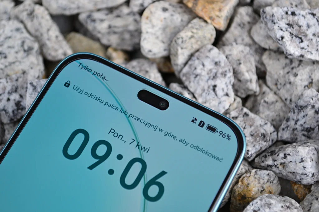 Recenzja HONOR 400 Lite. Czy to dobry wybór w średniej półce cenowej? 13 Recenzja HONOR 400 Lite