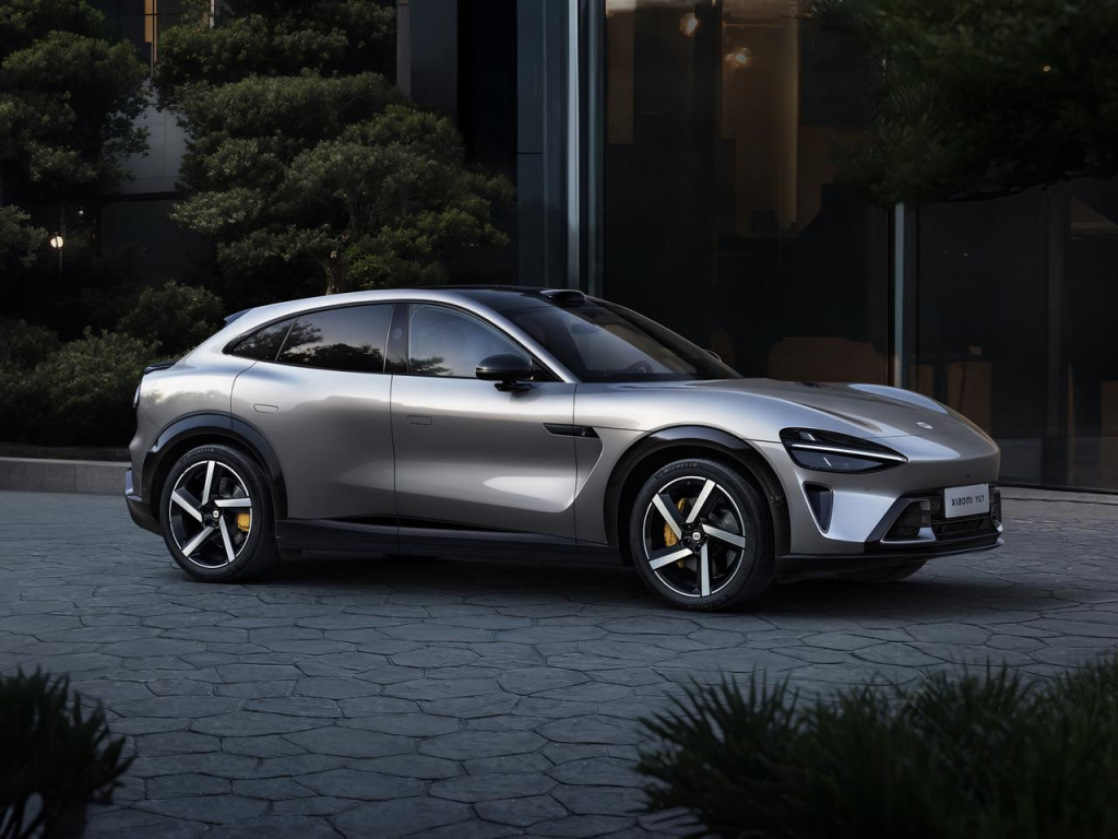 Xiaomi YU7 to nie tylko zasięg i moc. SUV z aspiracjami do klasy premium 13 Xiaomi YU7 to nie tylko zasięg i moc. SUV z aspiracjami do klasy premium