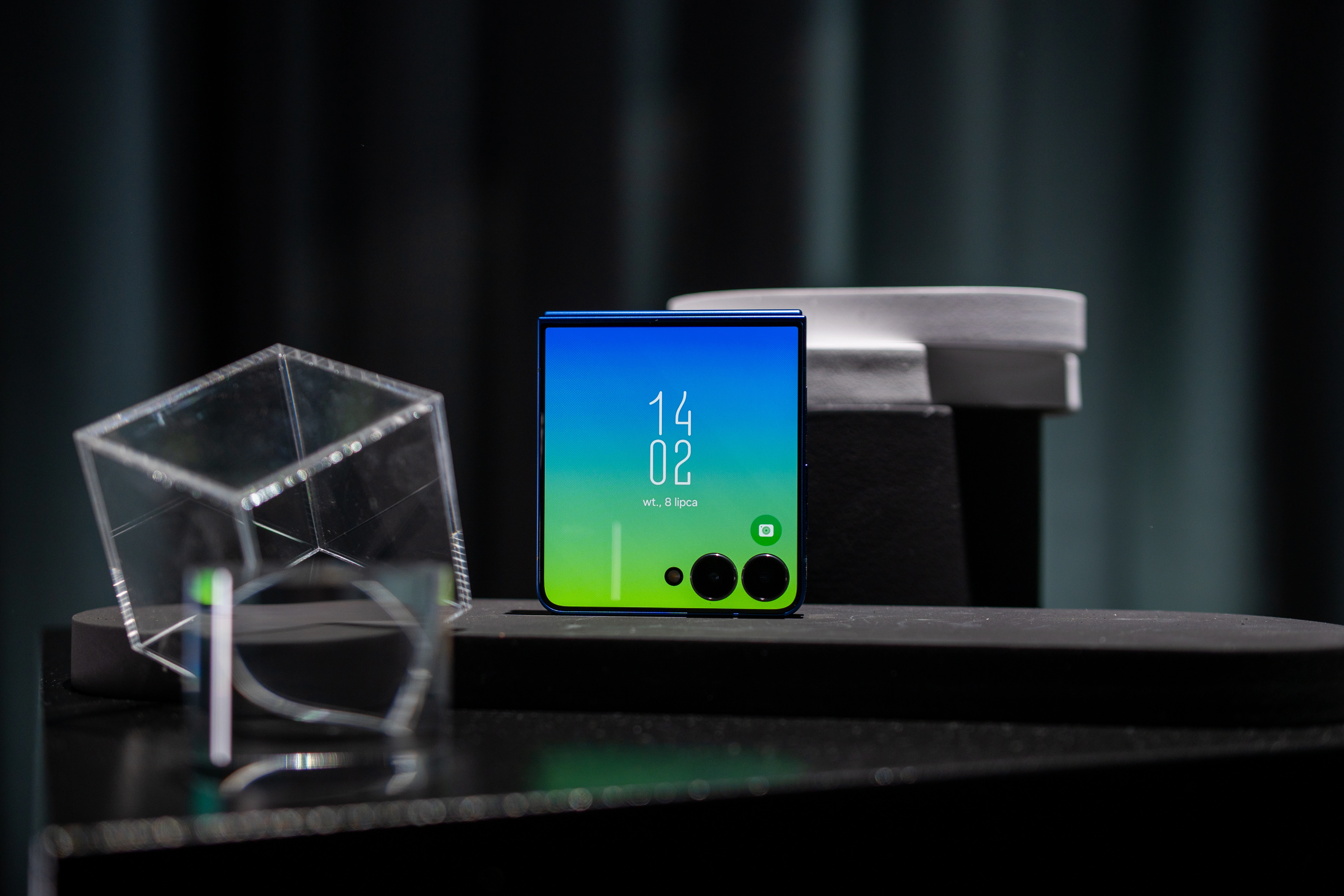 Samsung Galaxy Z Flip 8 szykuje się na wielką metamorfozę. Cieńszy, lżejszy i ambitniejszy niż kiedykolwiek