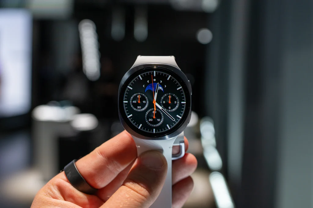 Samsung Galaxy Watch8 już oficjalnie! Trzy modele, trzy różne podejścia 12 Samsung Galaxy Watch8 już oficjalnie! Trzy modele, trzy różne podejścia