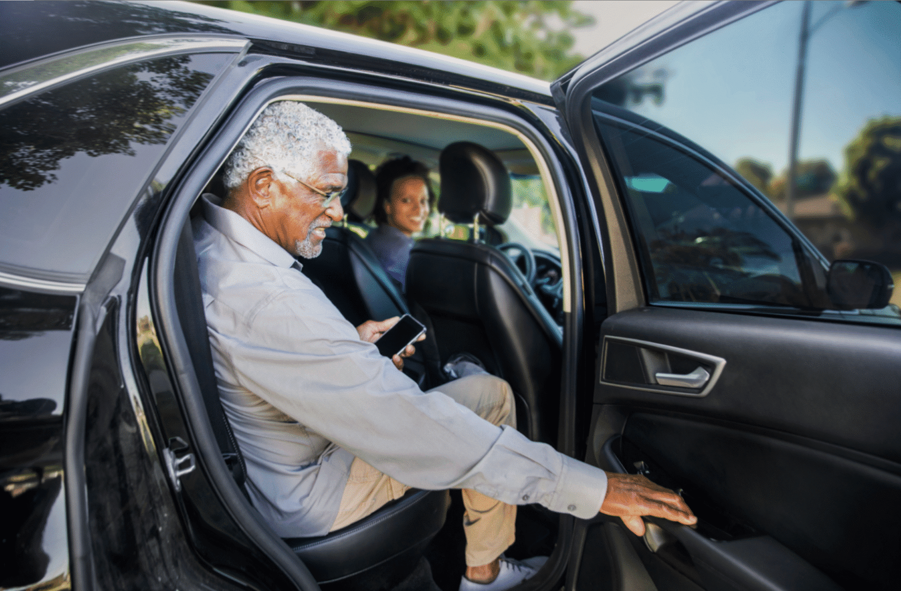 Uber wprowadza funkcję dla seniorów w Polsce!