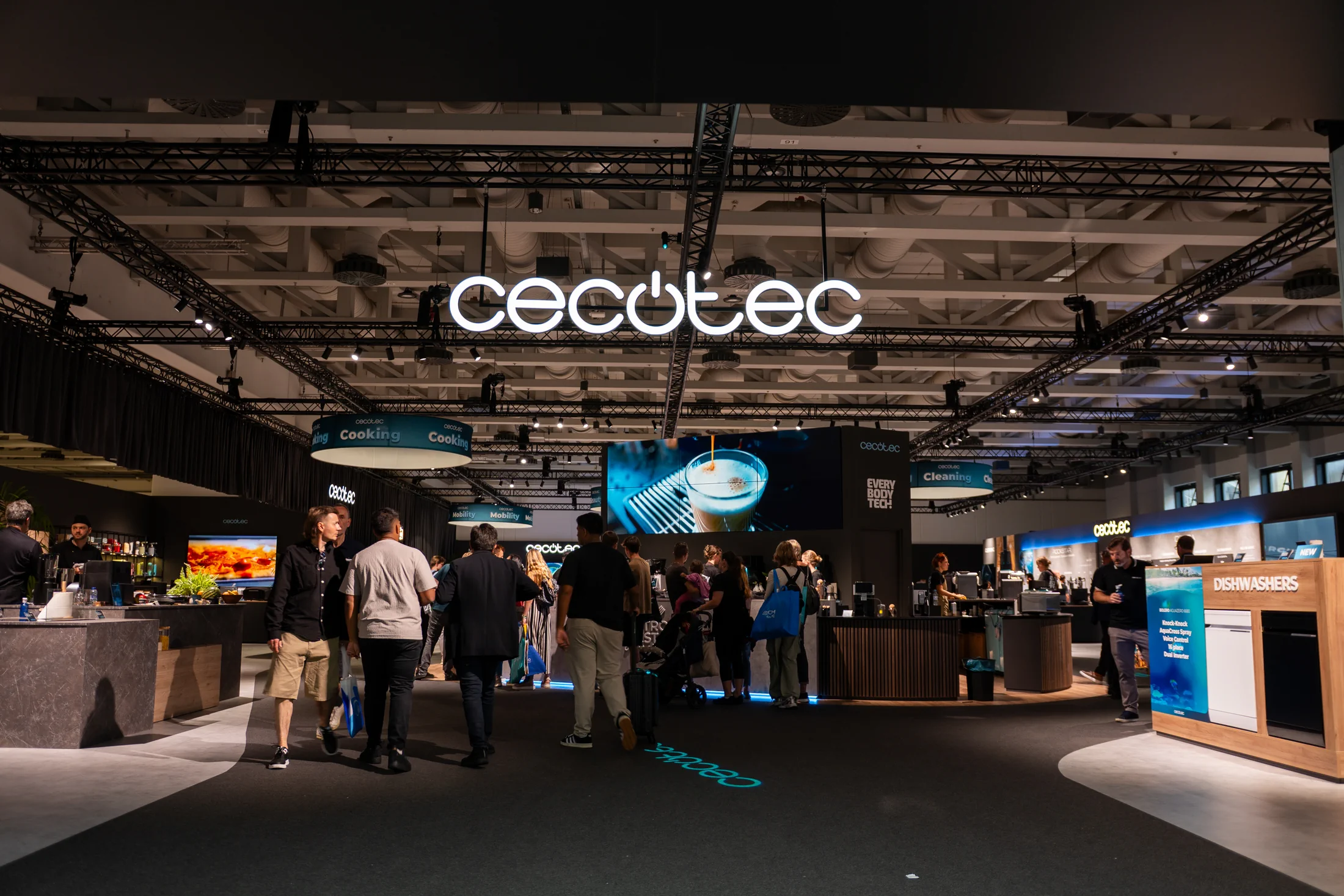 Cecotec na IFA 2025 w Berlinie: technologia dla wszystkich